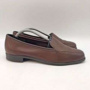 Naturalizer Brown Leather Slip On Loafers Women's 8M Natural Flex Sole 737N86